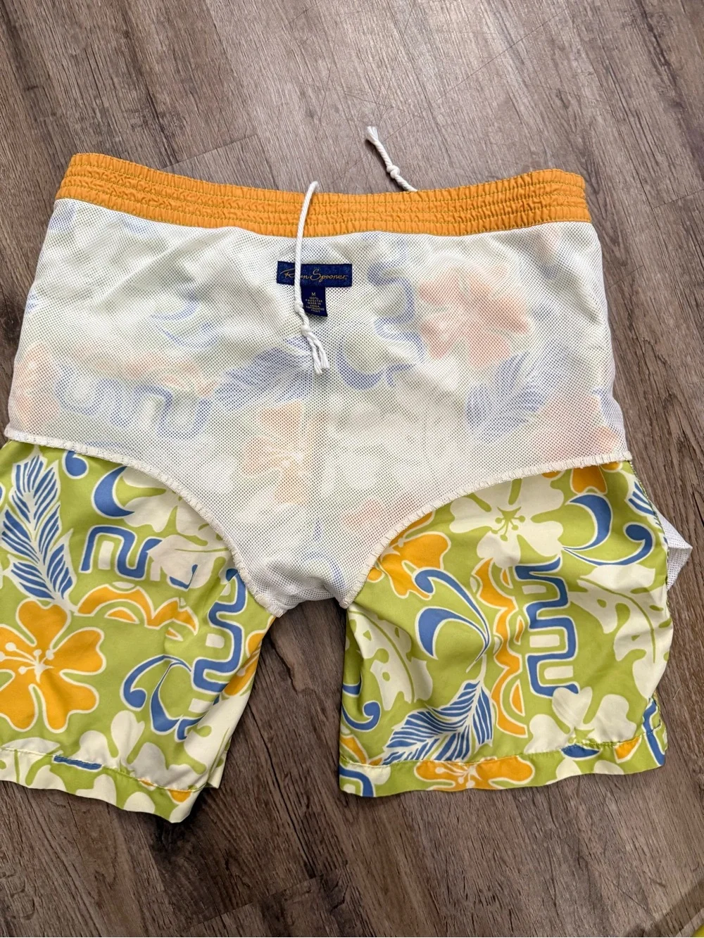Reyn Spooner • Fiji Pareau Hawaiian Print Swim Trunks